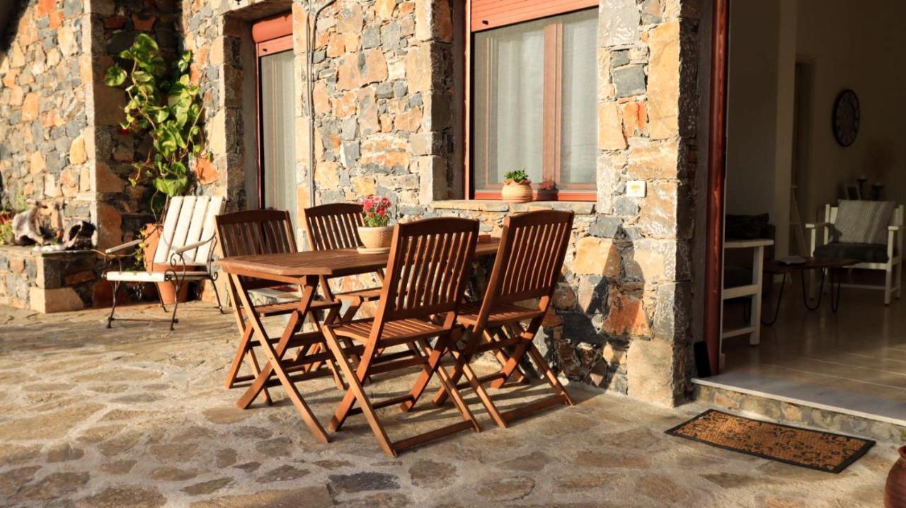 Comfortable Apartment With Garden - Casa Con Vista Havania Exteriör bild